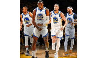 Golden State Warriors verpflichten vier Spieler
