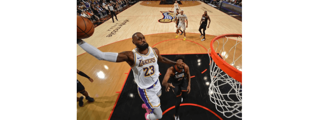 LeBron James übernimmt in den entscheidenden Momenten und sichert den Lakers einen knappen Sieg LeBron James übernimmt in den entscheidenden Momenten und sichert den Lakers einen knappen Sieg