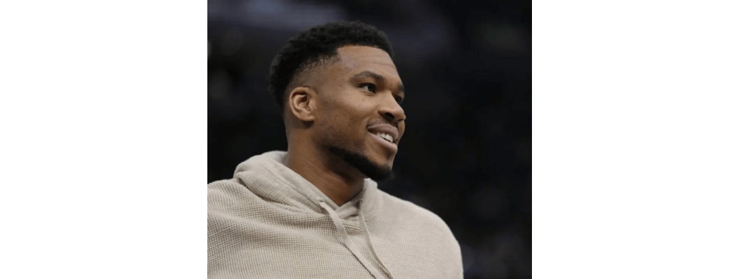 Die Transfergerüchte um Giannis Antetokounmpo scheinen nicht so hitzig zu sein wie erwartet Die Transfergerüchte um Giannis Antetokounmpo scheinen nicht so hitzig zu sein wie erwartet