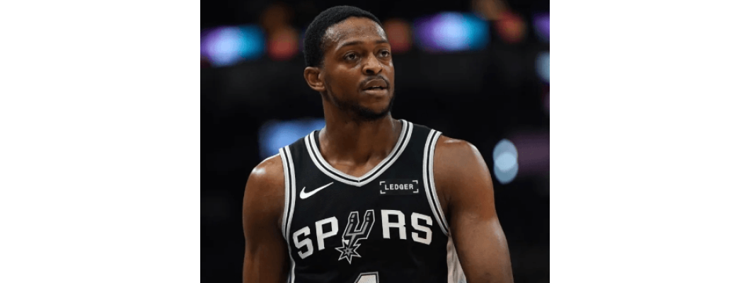 Nach der Finalniederlage geriet De'Aaron Fox in einen Mediensturm Nach der Finalniederlage geriet De'Aaron Fox in einen Mediensturm