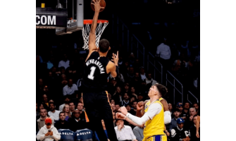 Victor Wimbanyama stellt mit 40 Punkten und 12 Rebounds in 26 Minuten einen neuen NBA-Rekord auf